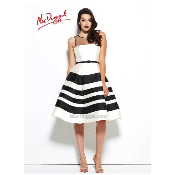 Mac Duggal Black & White Color Block Net Top Back Button Formal Party Dress sz 2 - Picture 2 of 9